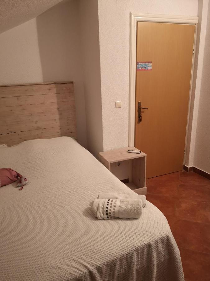 Gostinjska kuća Reno *